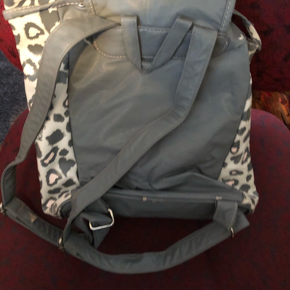 Hello Kitty Mini Backpack - Picture 2 of 2
